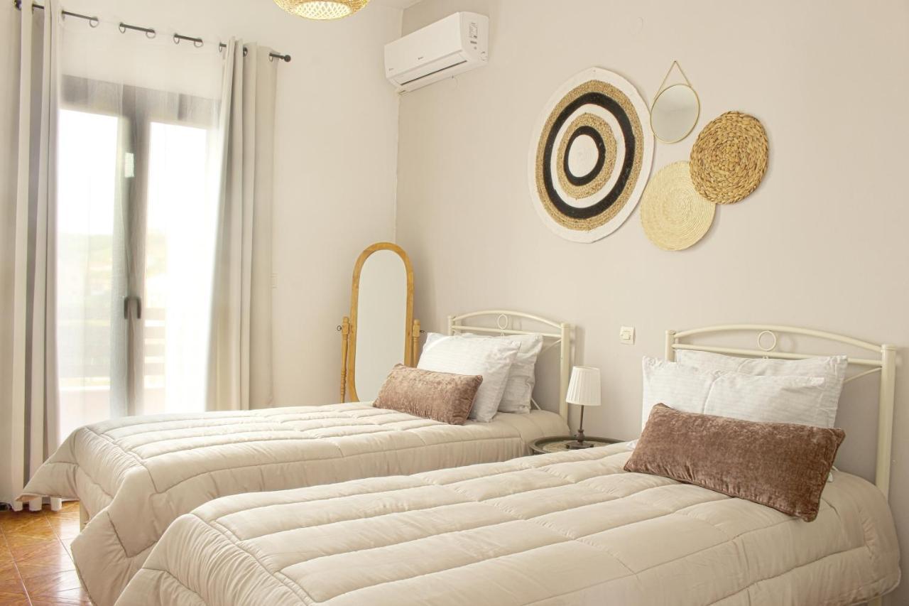 ארילס Ayerina First Floor Apartment מראה חיצוני תמונה
